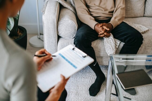 Man attending therapy for anxiety